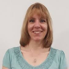 Jayne Smart's Instagram, Twitter & Facebook