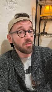 Heather Plunkett's Instagram, Twitter & Facebook