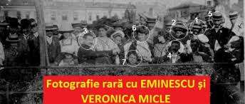 Un aranjament între mama ei și ștefan micle. Fotografie IneditÄƒ Eminescu Veronica Micle Caragiale Si VlahuÅ£Äƒ In Mijlocul Unui Grup De Actori
