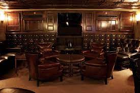 How much does it cost to open up a cigar lounge. Cigar Etiquette 101 What To Do And Not To Do At Your Local Cigar Lounge