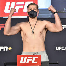 Последние твиты от alexander volkov (@alexdragovolkov). Volkov Nokautiroval Overima Na Turnire Ufc Fight Night 184 Boks I Mma Sport Lenta Ru