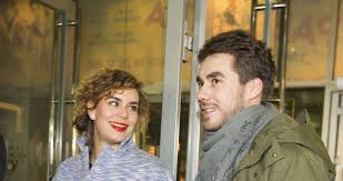 Markéta děrgelová (33) o sobě ví, že muži její kráse nedokážou odolat. Patrik Dergel A Marketa Dergelova Narodila Se Jim Dcera Blesk Cz