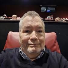 Stream Larry Reynolds music