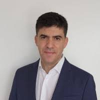 Miguel Rizo's Instagram, Twitter & Facebook