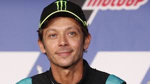Hij is een zoon van voormalig motorcoureur graziano rossi. Motogp Valentino Rossi E Il Messaggio Ai Fan Per Il Suo Ritiro