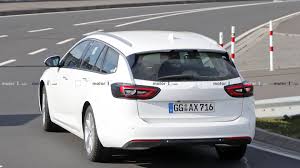 On 10 december 2019, it was announced that the zb commodore, and the commodore nameplate, will be discontinued at the end of 2020, citing. Opel Insignia Sports Tourer 2019 Erwischt