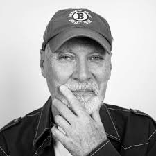 Awesome talent 👏 by Ellen Play Bass