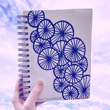 There are moments when you feel bored and got no idea to do anything interesting, yes, let's admit it. 10 Easy Drawing Doodle Ideas To Try When You Re Bored