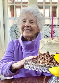 The Estill County Tribune