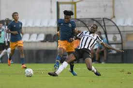 Varzim sc live score (and video online live stream*), team roster with season schedule and results. Ligapro Varzim X Fc Porto B Photos Leballonrond Fr