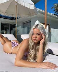 Militant animal rights activists turn to raunchy Instagram and OnlyFans to  get their message across | Daily Mail Online