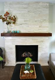 Gemakkelijke faux railroad tie mantel. 20 Nature Loving Fireplace Ideas
