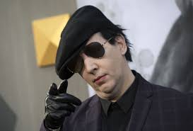 Marilyn manson is planning to surrender himself in los angeles, according to reports. Marilyn Manson Pulled A Fake Gun On A Journalist In His Latest Interview