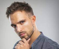 Gallery of awesome haircut ideas for men with round faces. 30 Best Hairstyles And Haircuts For Men With Round Faces 2020