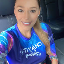 Un pequeño video del recorrido con nuestros hermanos de la adoración  nocturna de nuestra comunidad