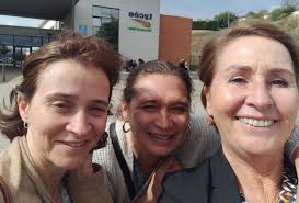 3 coachs dans le vent...🤩 heureuses d'animer pour la 3ème année un  programme d'accompagnement à l'orientation pour des classes de seconde, en  zone rurale . 👉 6 séances pour réfléchir à son… |