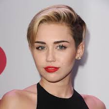 Get ready to style your hair to attend the party in the usa teenage pop sensation miley cyrus. Go Crazy Go Country Get Inspired By 50 Miley Cyrus Haircuts Hair Motive Hair Motive