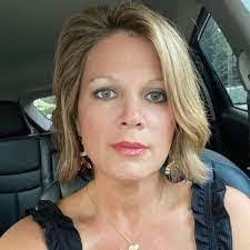 Jill Humphrey's Instagram, Twitter & Facebook