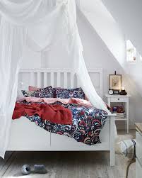 La Decoracion Navidena Mejor Si Es Sostenible Ikea Navidad Ropa De Cama De Color Rojo Decorar Dormitorios