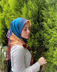 We would like to show you a description here but the site won't allow us. Instagram Beautiful Hijab Girl Arab Girls Hijab Girl Hijab