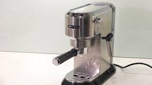 The delonghi dedica deluxe ec685m is delonghi's more deluxe addition to the entry level manual espresso machine market. Delonghi Ec680m Dedica Review 2021 Emerging Pictures