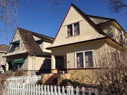 With just three bedrooms, roughly 1,600 square feet, and now two growing children, their close quarters started to feel even closer. What Is A Dutch Colonial House Facts About Dutch Colonial Style Homes
