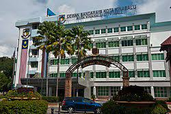 Together with the small surrounding towns it has a population of about 1,000,000 inhabitants. Kota Kinabalu District Wikipedia