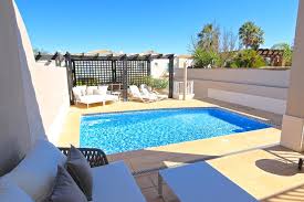 Um local tranquilo.recomendado para umas férias. Villa Gustas 150 Clever Details Montechoro Book Your Hotel With Viamichelin