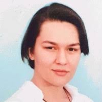 100+ profiluri „Jasmine”