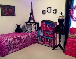 In addition to the girl's personal preferences, we advise buyers to take the size, comfort level, durability, and overall quality of each option into account. Little Girls Bedroom To 13 Year Olds Dream Room Girl Room Little Girl Bedrooms Girl Bedroom Designs