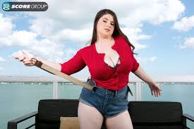 Curvy porn with Diana Eisley