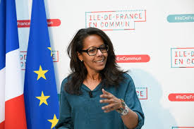 Born 21 february 1972) is a french journalist, television and radio host and politician. Regionales En Ile De France Audrey Pulvar Lachee Par L Une De Ses Tetes De Liste Valeurs Actuelles