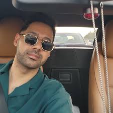 What could be causing the issue with lights