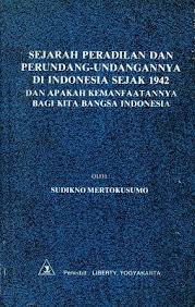 Buku Hukum Dan Buku Elektronik Hukum Ebook Sejarah Peradilan Dan Perundang Undanganny Buku Sejarah Hukum