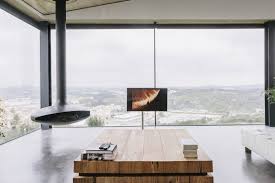 Schickes Wohnambiente 75 Faszinierende Ideen Fur Bodentiefe Fenster Fenster Turen Zenideen Dining Table Home Decor Home