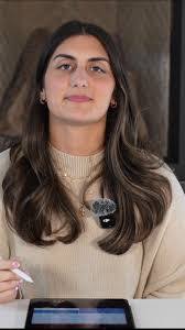 Lisa Navarrette's Instagram, Twitter & Facebook