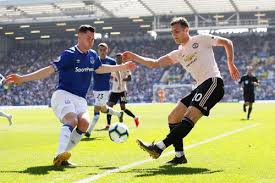 The result puts united on 45 points, two behind leaders man city, who are ahead on goal difference and have two games in hand. Everton V Man Utd 2018 19 Premier League