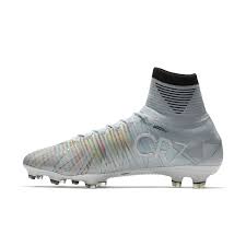 Junior mercurial superfly v cr7 football boots 852483 soccer cleats. Cut To Brilliance Der Neue Cr7 Schuh News Fanreport Com Amateurfussball In Osterreich