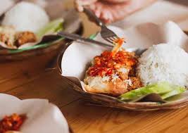 Resep untuk membuat ayam geprek sebenarnya sangatlah sederhana. Resep Ayam Geprek Bensu Archives Resep Masakan Nusantara