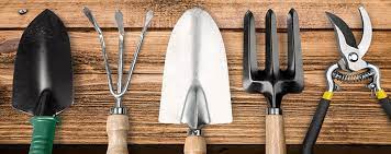 common gardening tools and their uses