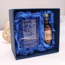 personalised whiskey gl set for 50th