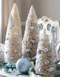 soft and wintery christmas table with