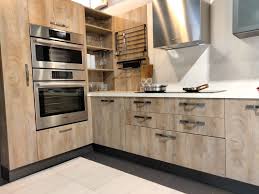 why choose custom kitchen cabinets