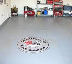 c4 gray wall floor graphic 44