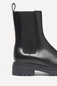 Williams created his first elastic sided men's boots. Chelsea Boots Codalie Noir Ba Sh