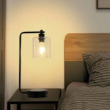 Cedar Hill 19 In Clear Table Lamp With