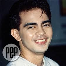 In the &#39;90s, he became a sexy actor and starred in movies like Hamog sa Bukang Liwayway (with Via Veloso and Baldo Marro) and Sabig sa Pag-ibig (with Mark ... - 99826cdf5