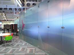 Freestanding Glass Walls Partitions