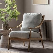 ing an accent chair
