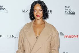 Rihannas Jewelry Line Beyonces Baby Bump Highlight Social